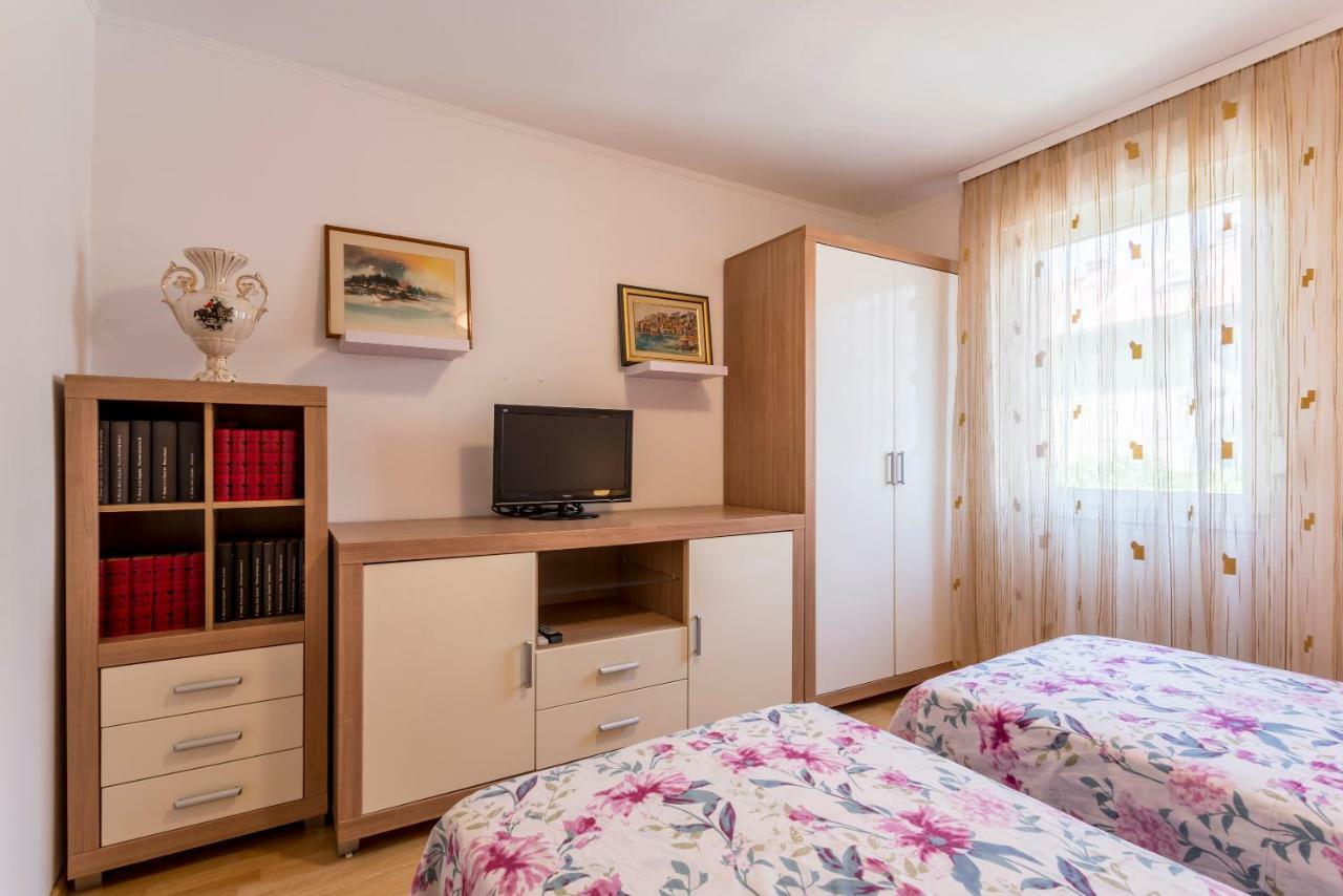 Modern Apartment Near The Beach And Center Of Split Extérieur photo
